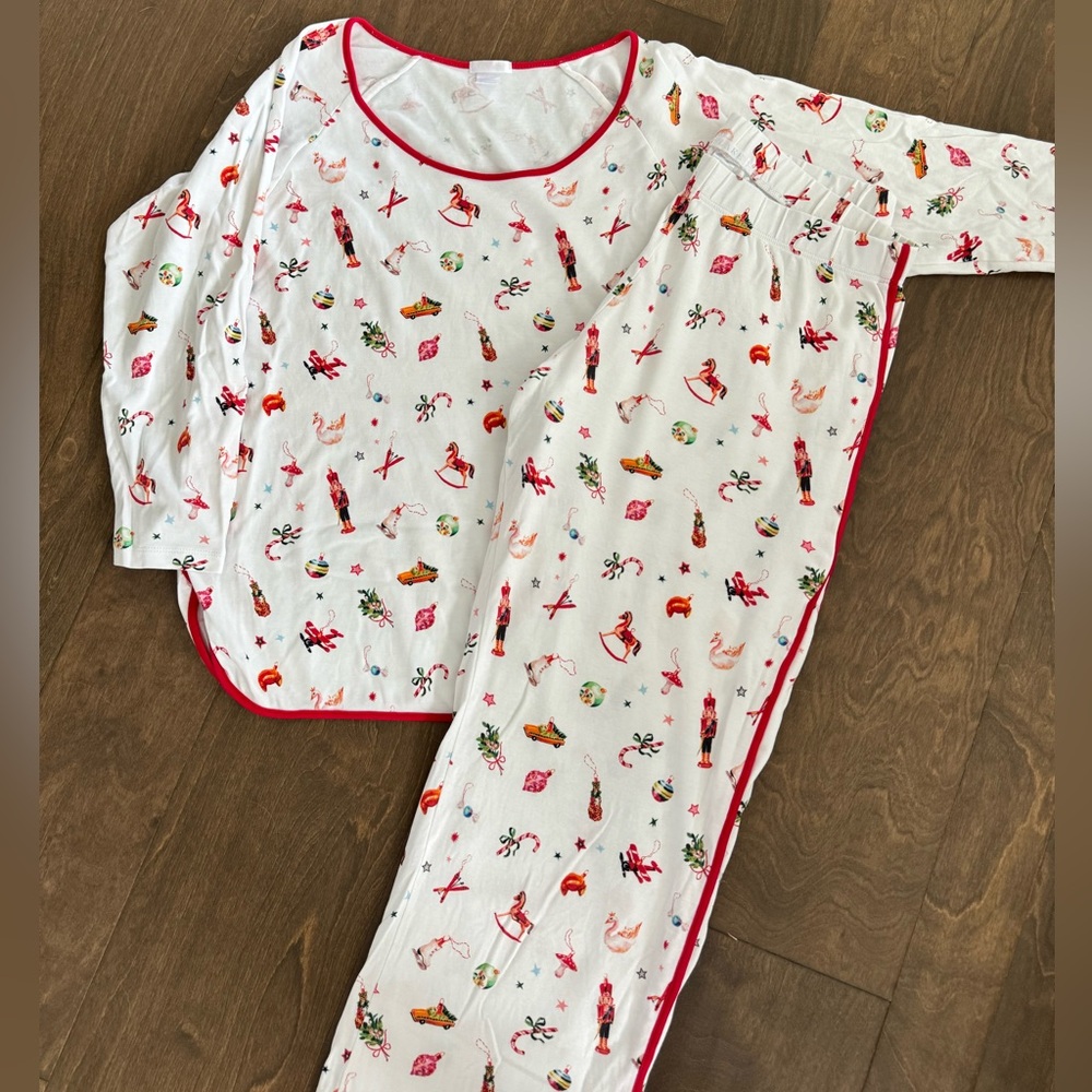 Lake Pajamas - Christmas Print